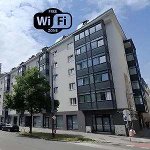 Hauptbahnhof S2 Апартаменты