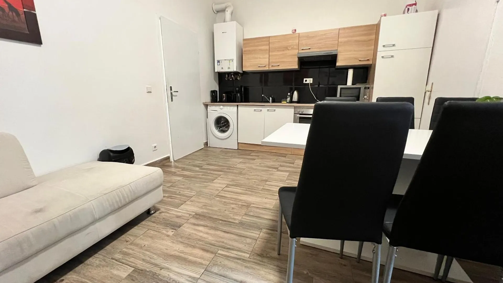 Comfortable 3Br Apt Prime Location In Vienna Apartment